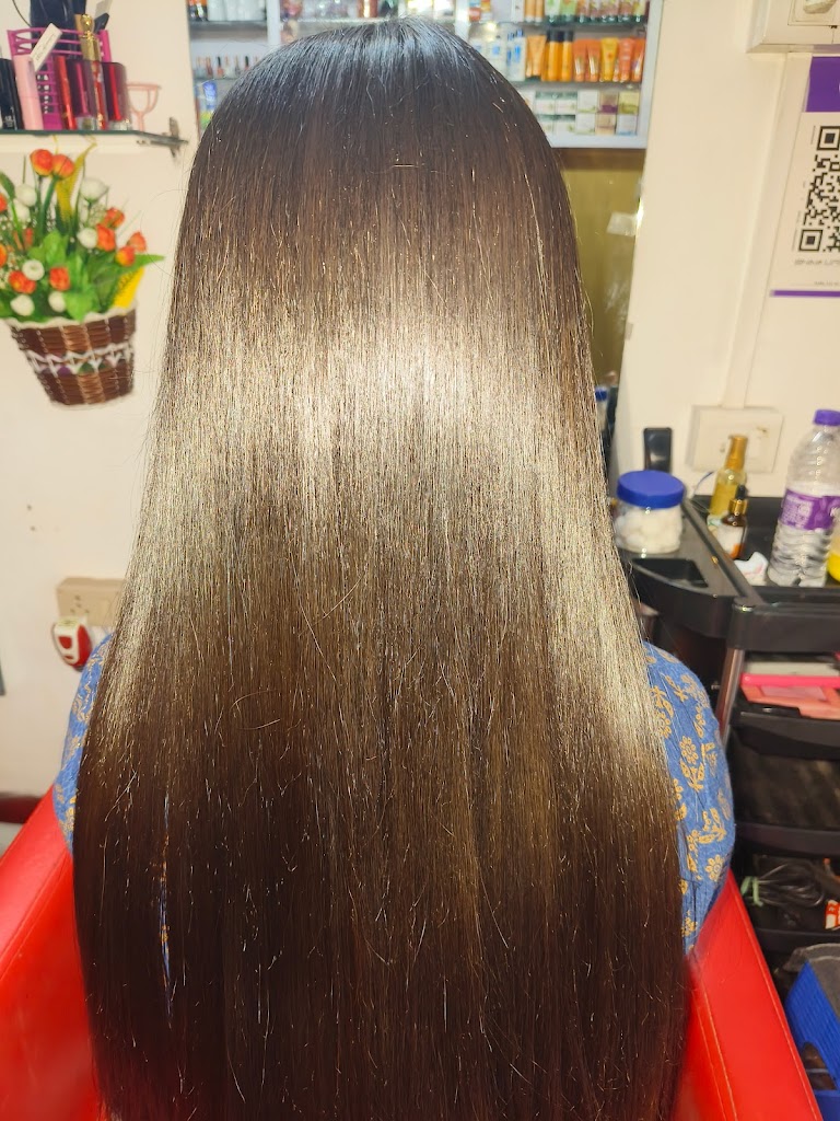 Impressions Beauty Salon Tinsukia Gellapukhuri Road