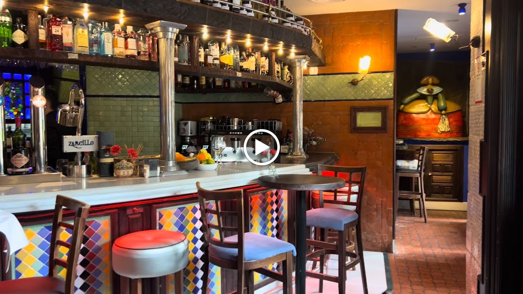 ZARCILLO Restaurante Gourmet — Ambiente