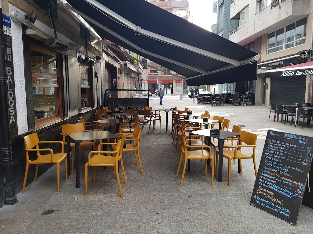 Bar La Baldosa — Ambiente