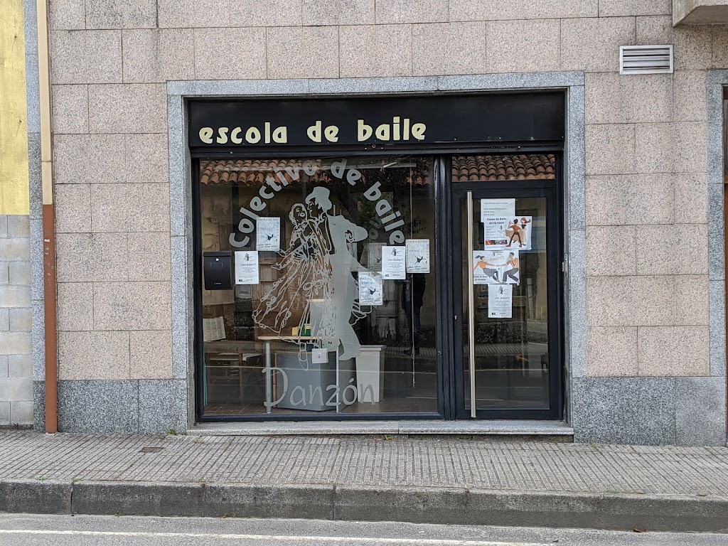 Escola De Baile