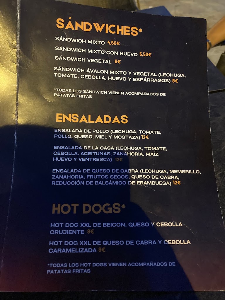 Cerveceria Avalon — Carta