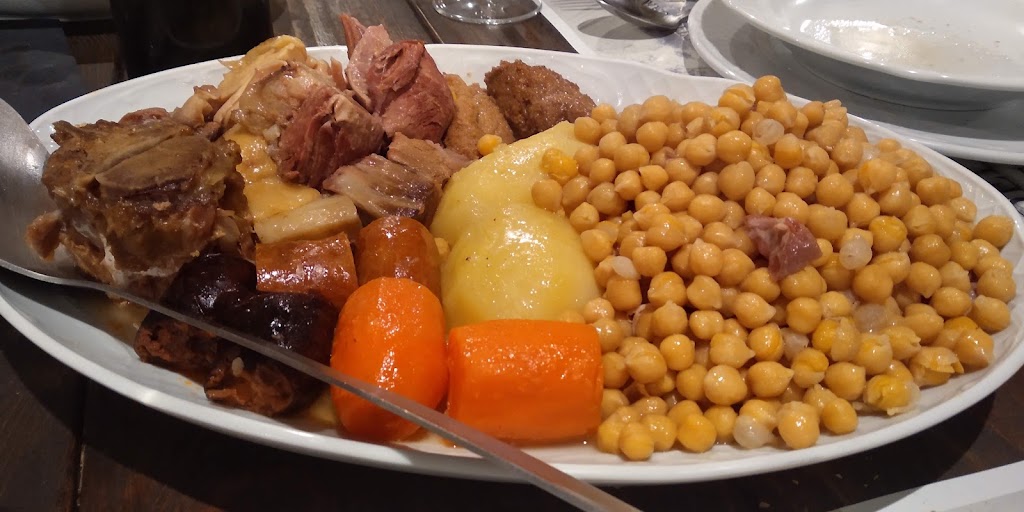 Restaurante La Casona del Pastor — Cocido madrileno
