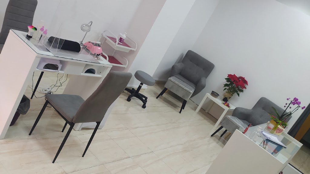 Bella Mapi — Interior