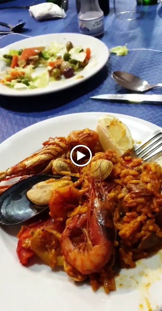 Bar Bodega Paquito C.B. — Videos