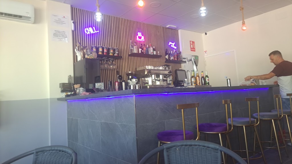 El Escondite cafe bar — Ambiente