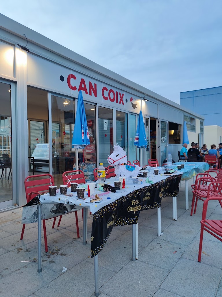 Cafeteria Can Coix