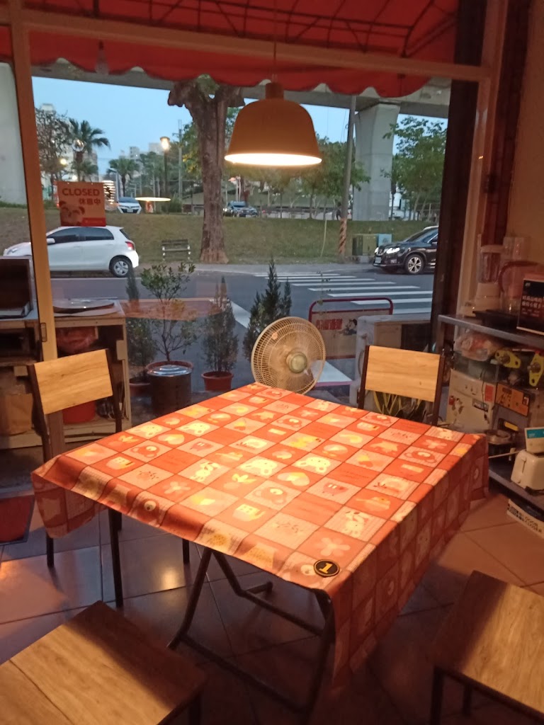 點鮮麵/台中北區麵食/台中北區美食/台中北區小吃/台中北區必吃/附近美食/restaurants 的照片