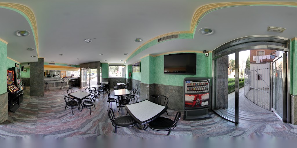 Bar Gonzalez
