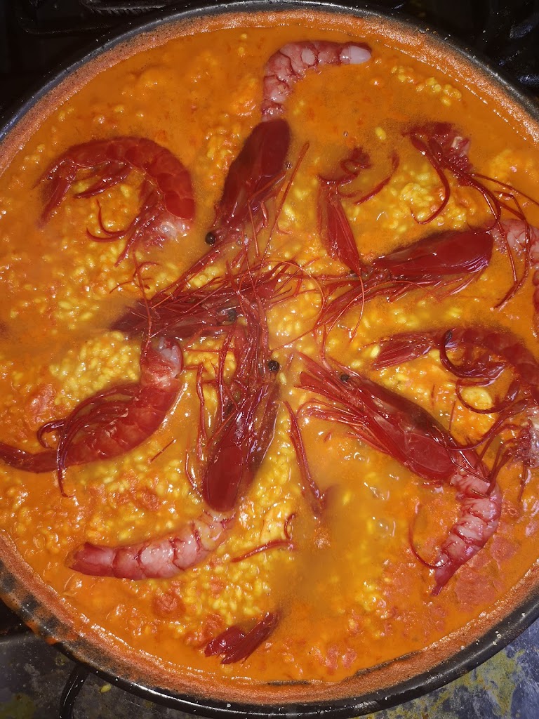 Cafeteria Restaurante Los Rubios — Comida y bebida