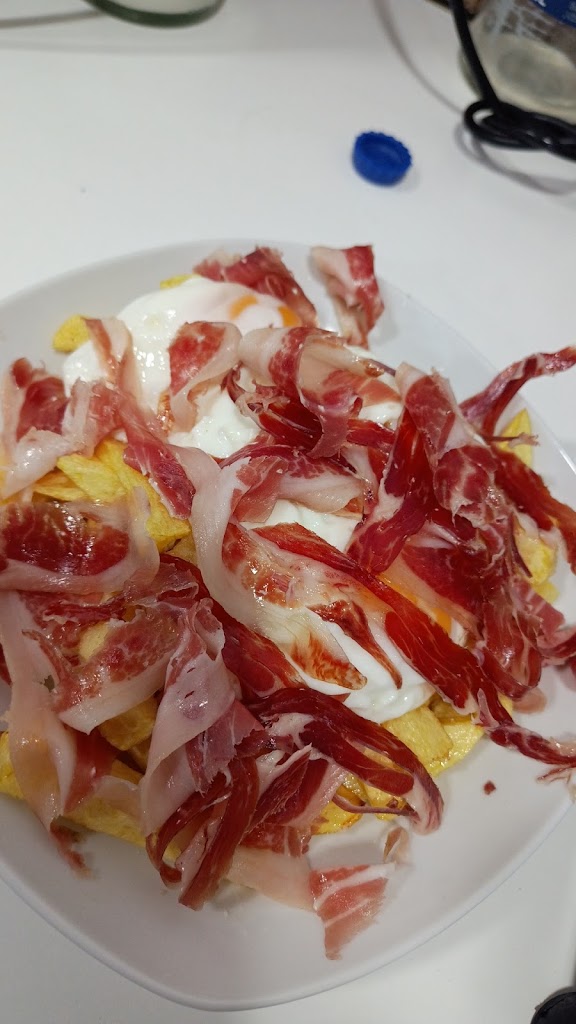 El Celler del 22 — Del propietario