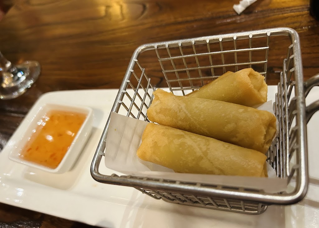 Thai 5 & Sushi Bar