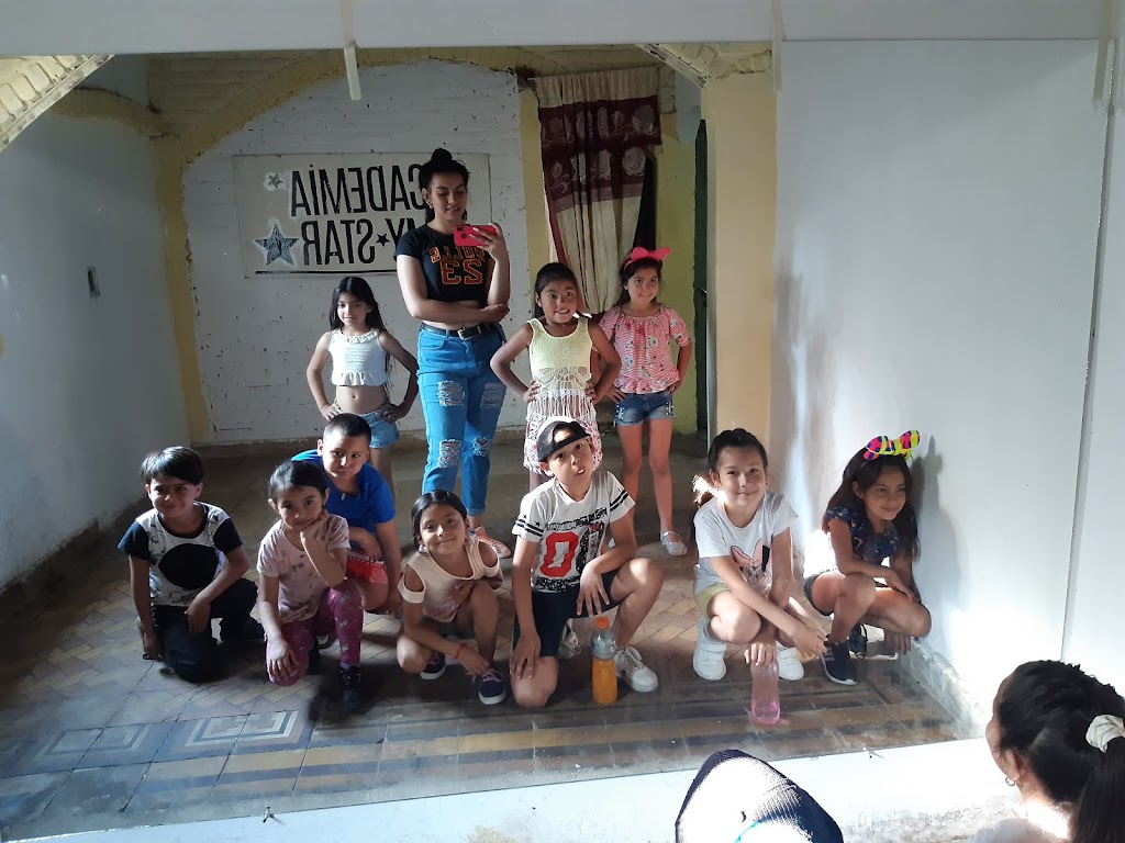 Academia my star (wendy)