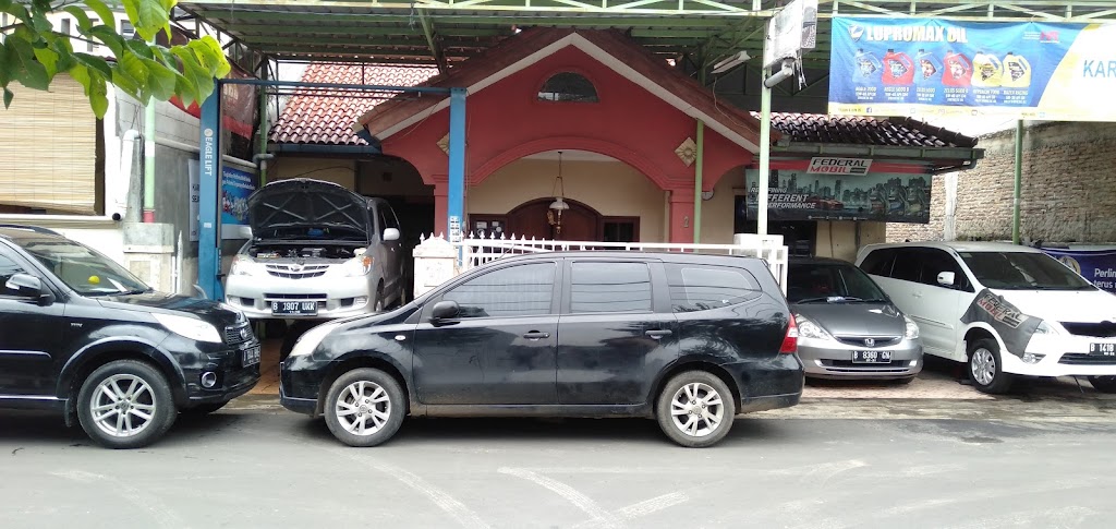 BENGKEL MOBIL KARUNIA SEJATI