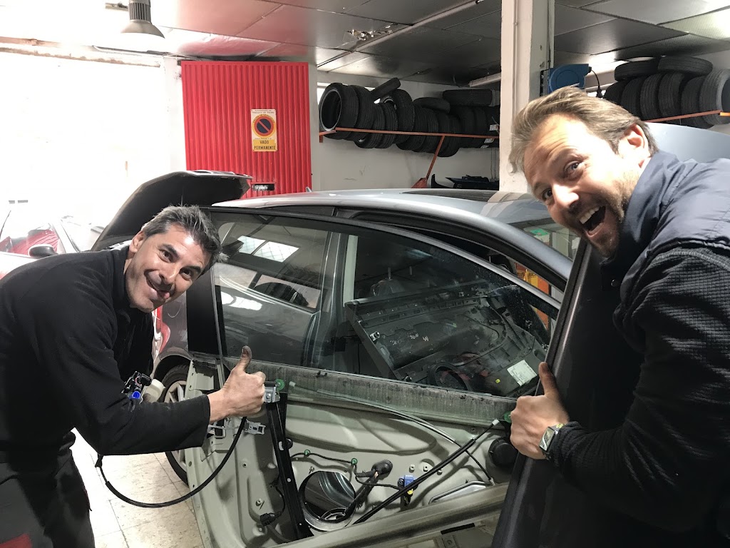 A TOPE MOTOR — Taller