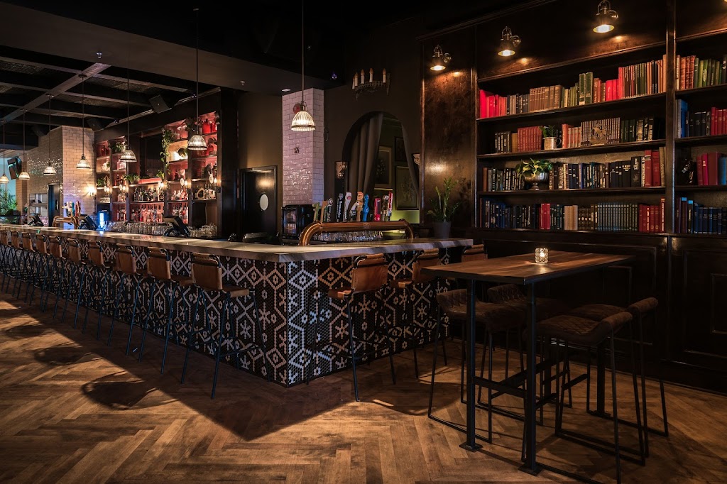 Madame Bovary - Boucherville in Boucherville