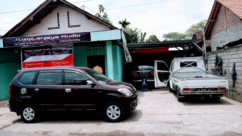 Audio Mobil & BiLed Tulungagung (RizqiLanjaya Audio&Led)