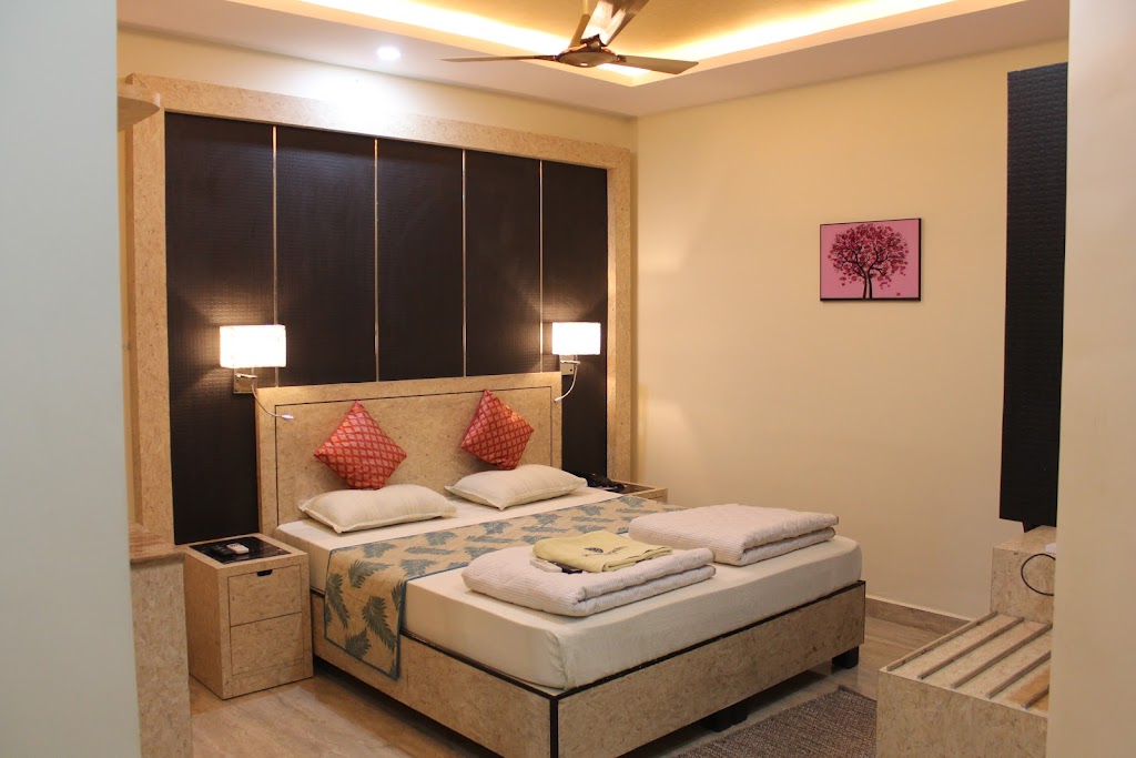 Shri Gowri Shangar Hotels