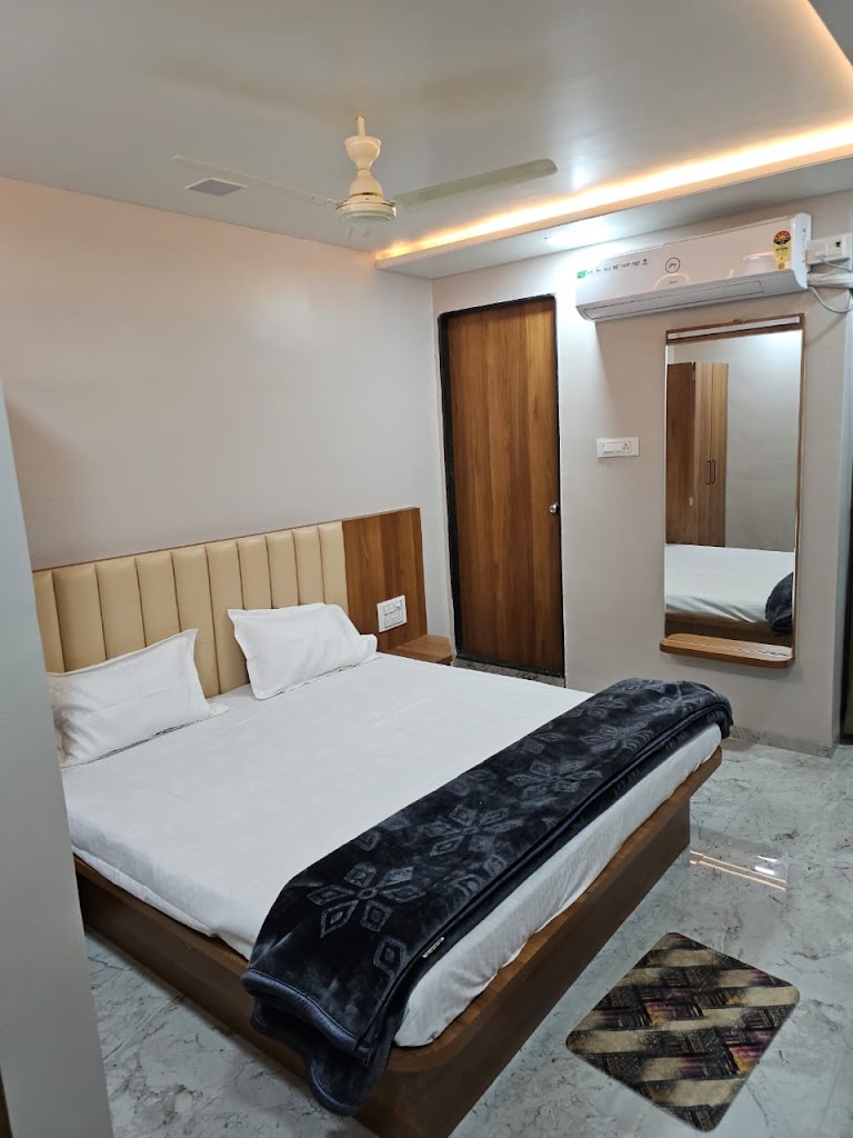 Hotel Maheshwari Comfort