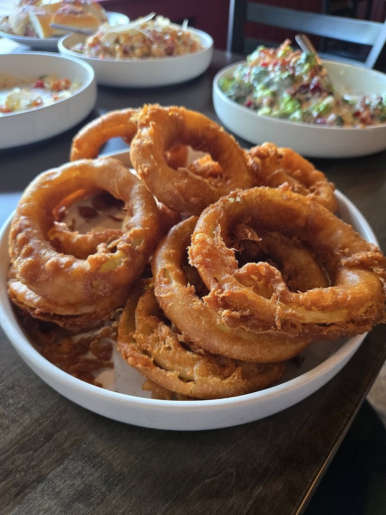  The 1890 Pub & Bistro