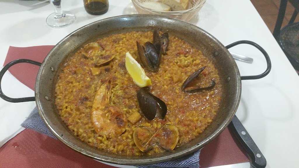 Can Torrent — Paella