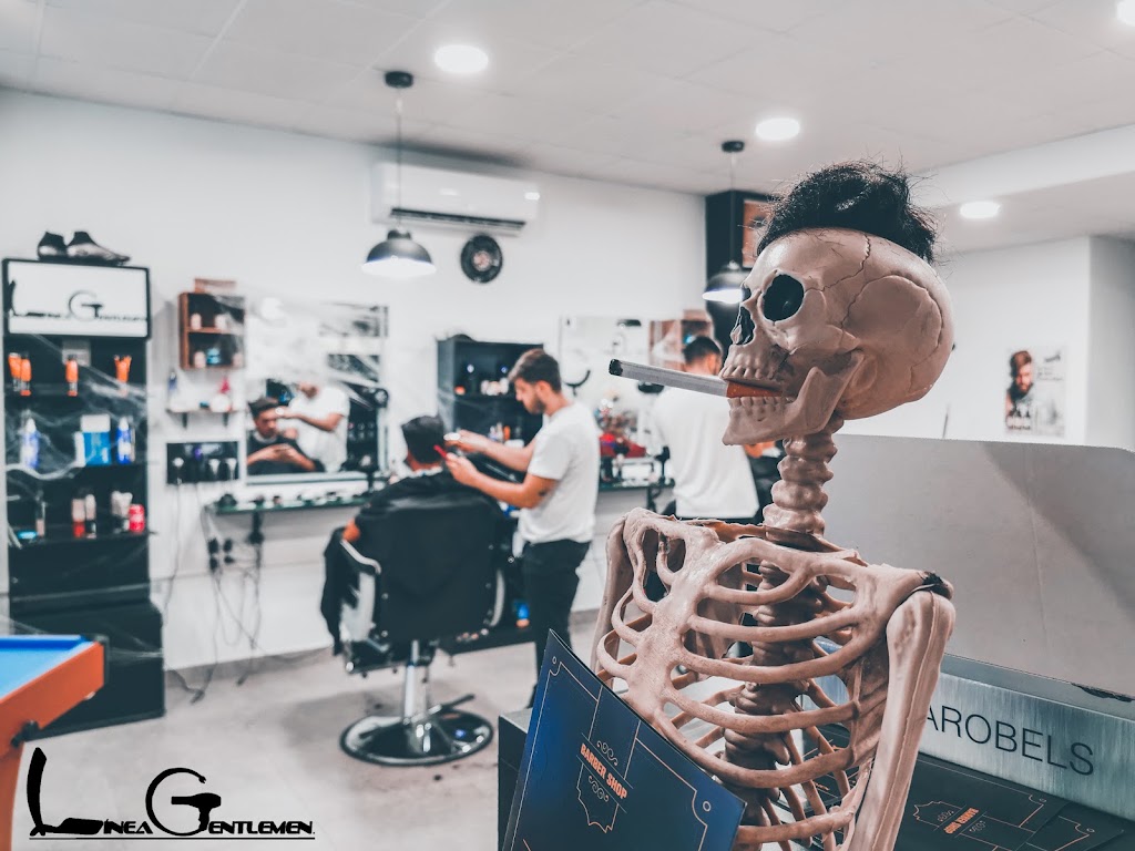 Linea Gentlemen Peluqueria — Interior