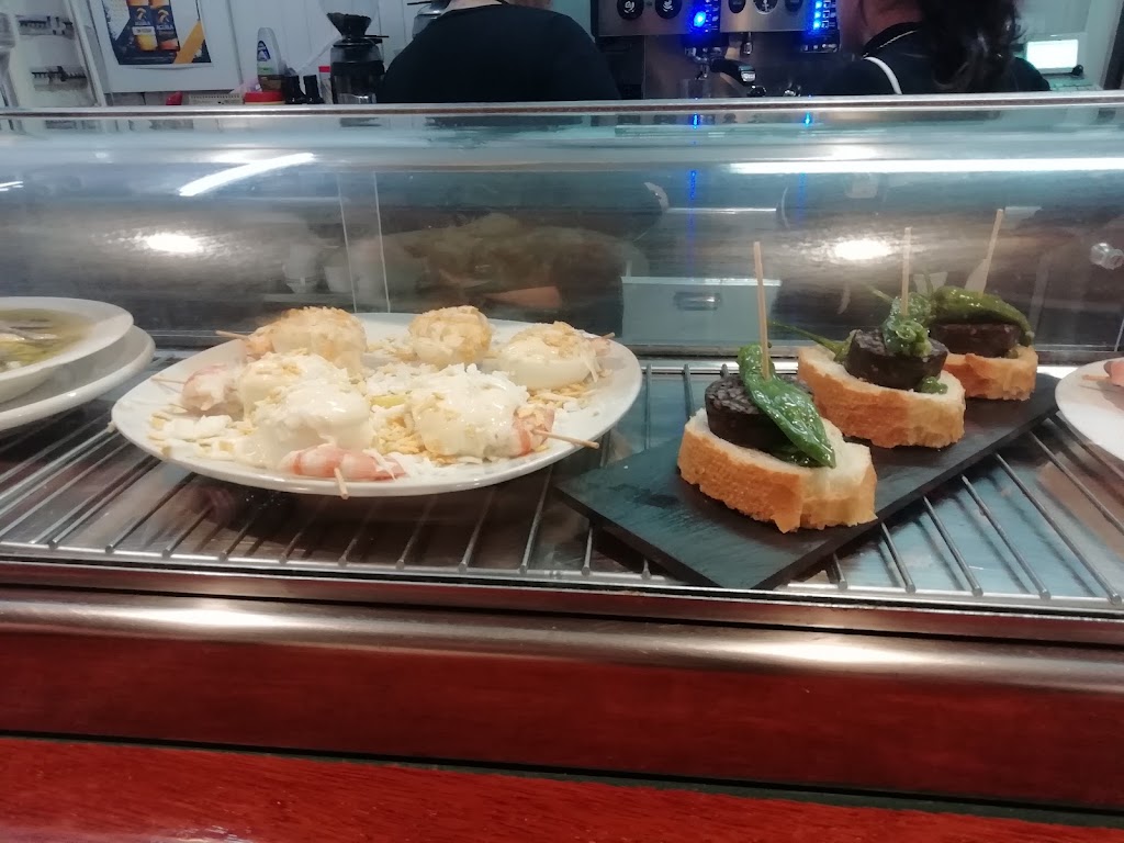 Astrabuduako Batzokia - Batzoki de Astrabudua — Comida y bebida