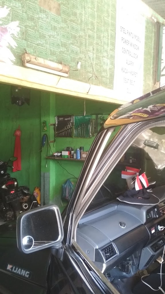 Bengkel spesialis pintu mobil panji tekhnik