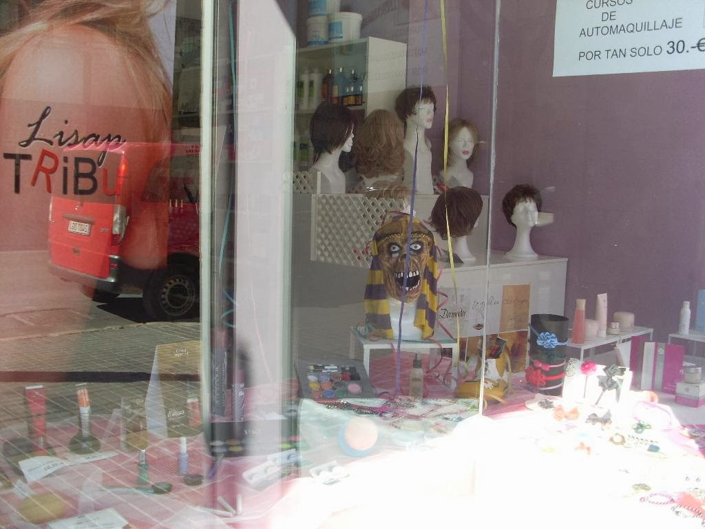 Arnandis, Suministros de peluqueria y estetica — Del propietario