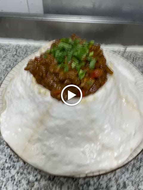 Oam Thong Thai comfort cuisine — Videos