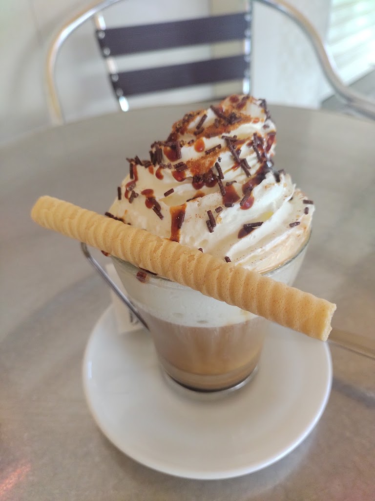 Cafe Zurbaran — Comida y bebida