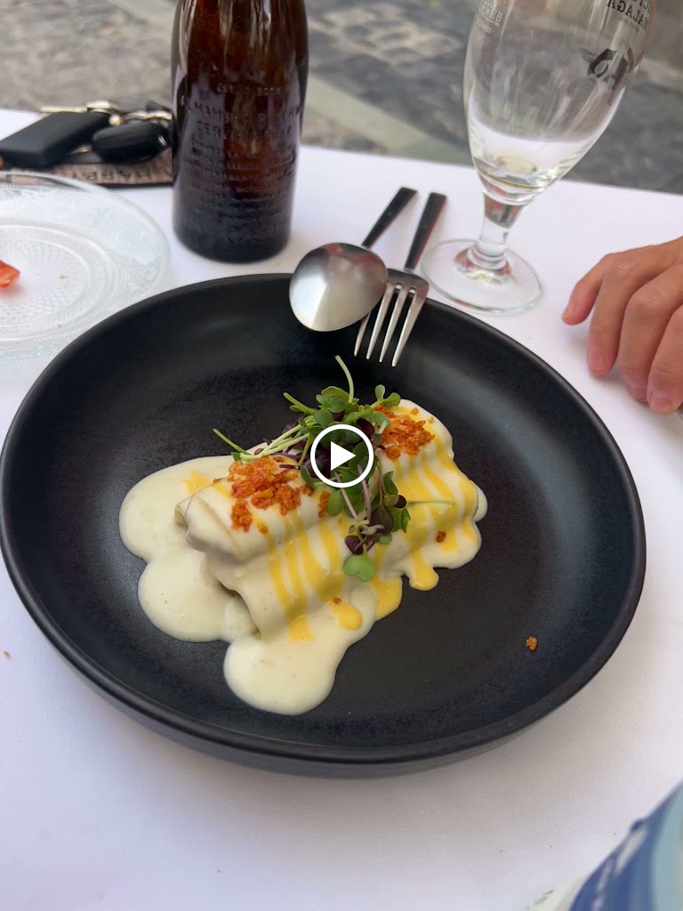 El Santo Restaurante — Videos