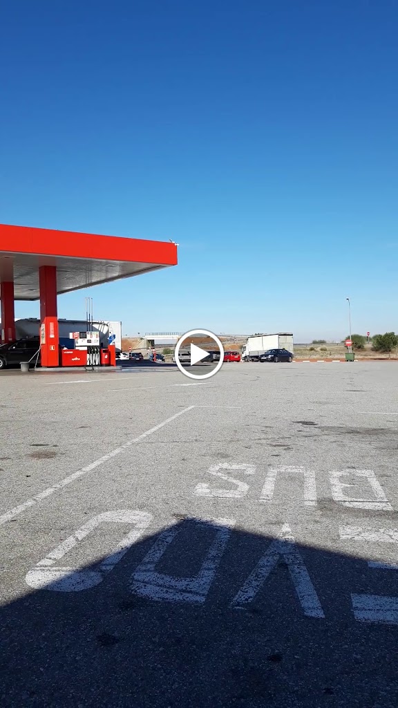Estacion de servicio Cepsa — Videos