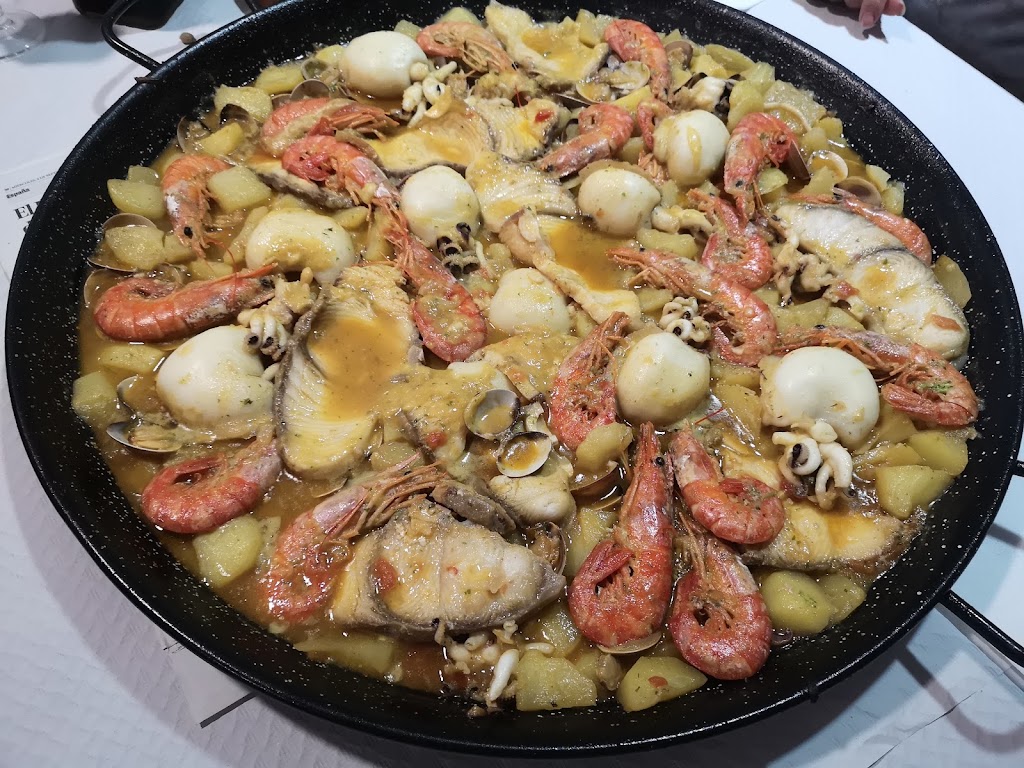 Bar Deportes — Comida y bebida