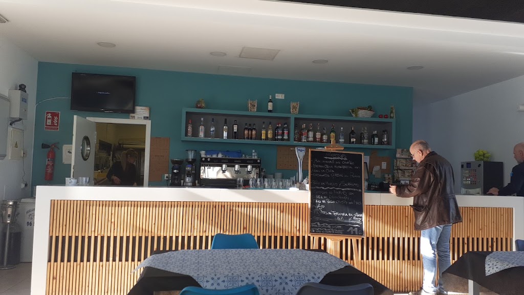 El Tanteo — Ambiente