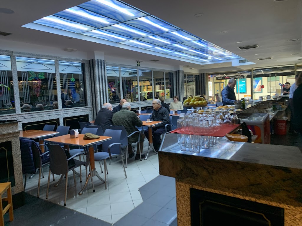 Restaurante Montoto Cafeteria (Santiago de Compostela) — Ambiente