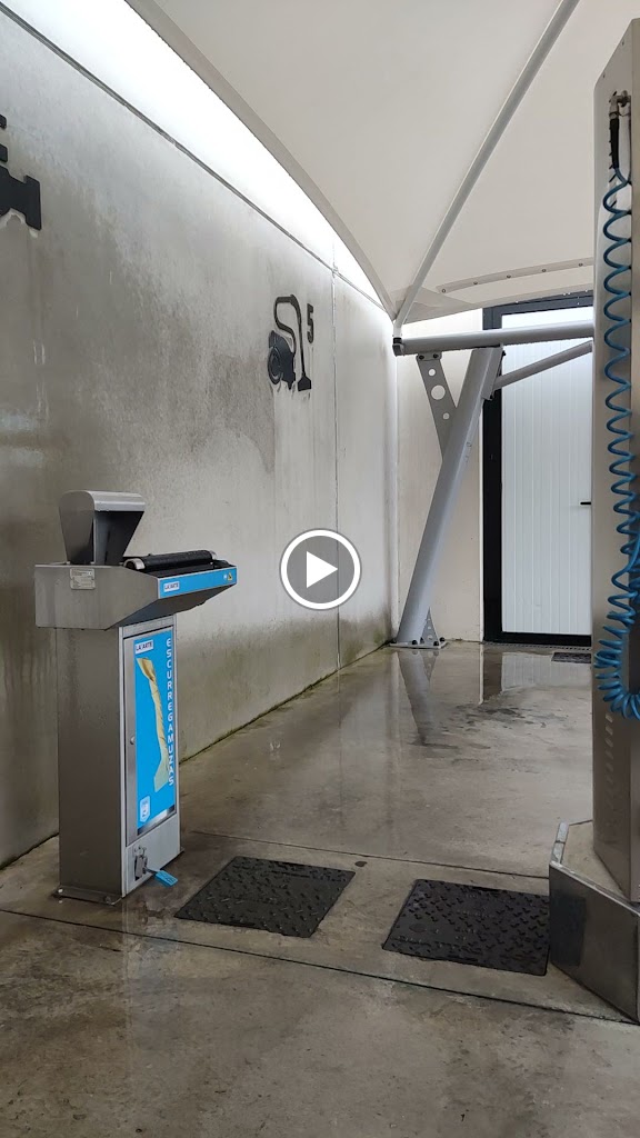Estacion de Servicio Valcarce — Videos