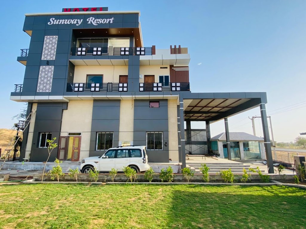 Hotel Sunway Resort Family Restaurant Best Hotel In Churu Best Hotel Restaurant In Churu Marriage Garden In Churu