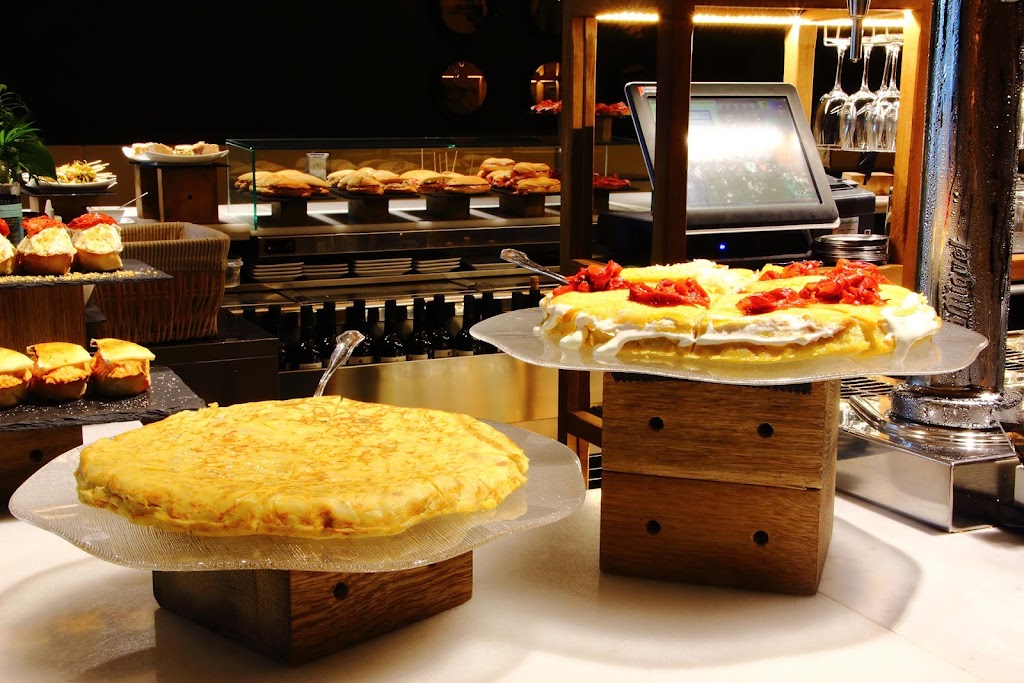 Bar Plaza Abando — Comida y bebida