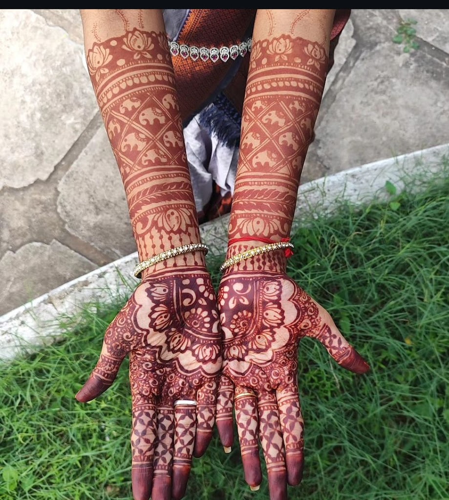 Mirthikas Beauty Lounge