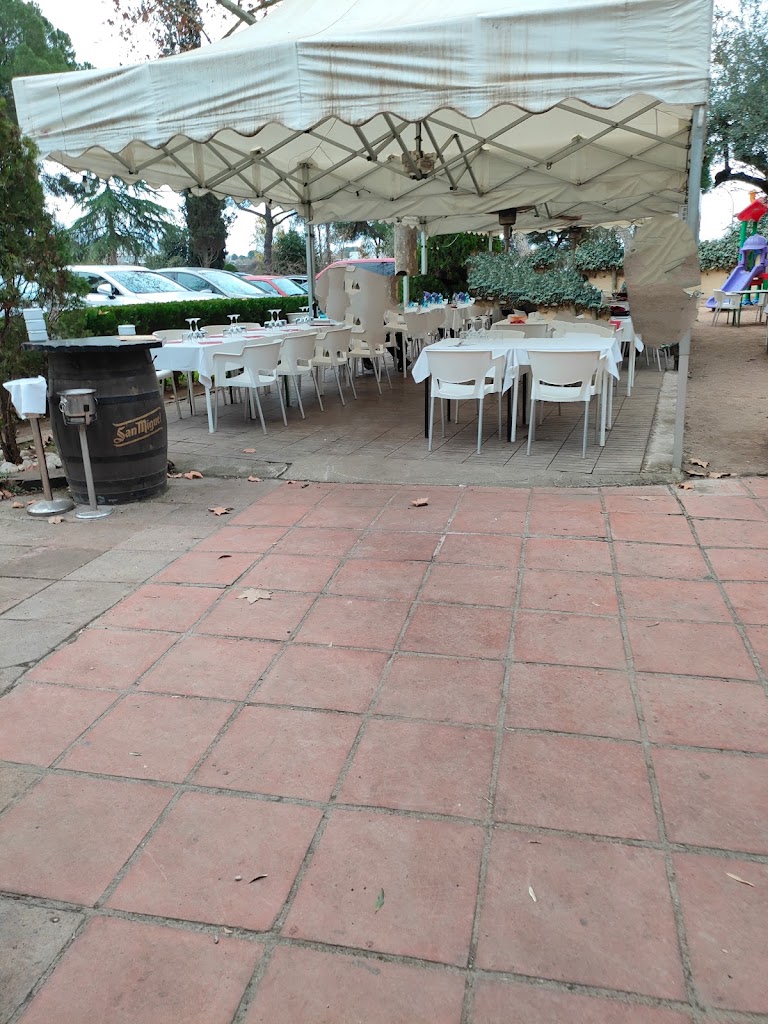 Restaurant Can Escayola — Ambiente