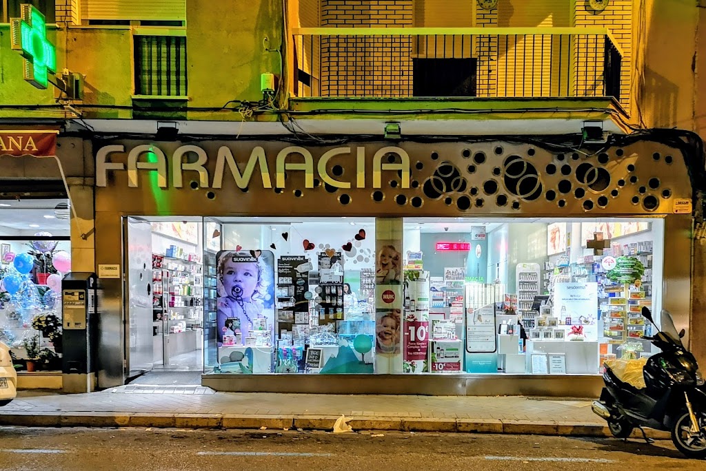 Farmacia Carrillo Peralvarez (frente a consultas externas del materno)