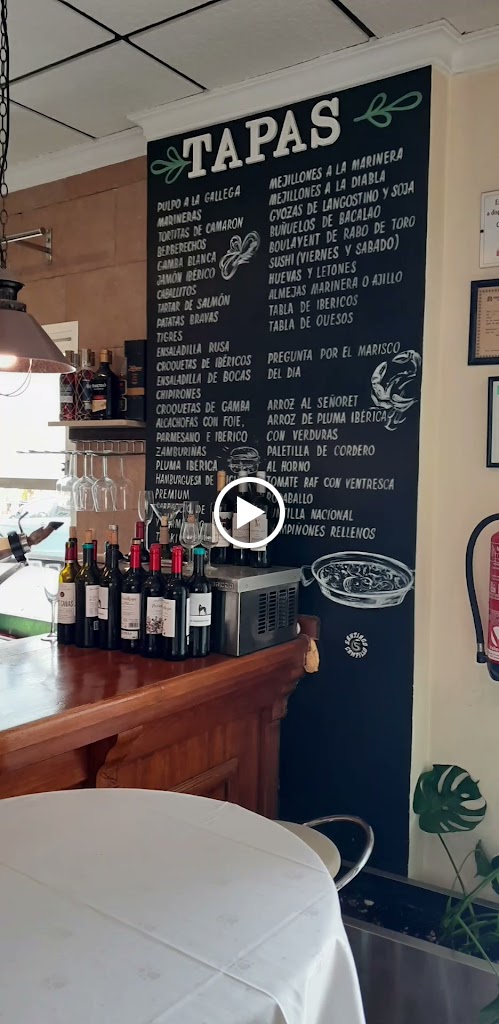 Bar EL CASTILLO — Videos