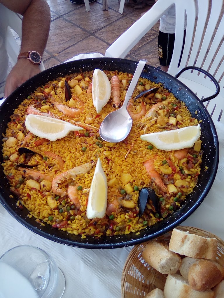 Bar Tropic — Paella