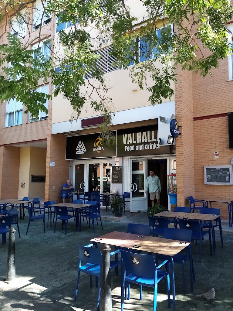 Valhalla Food & Drinks — Ambiente