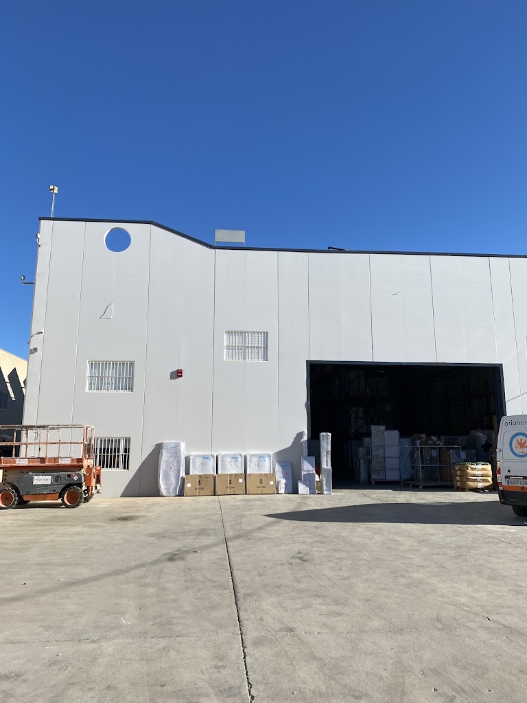 IREL STUDIO / ARTIKALIA | Centro Logistico 1