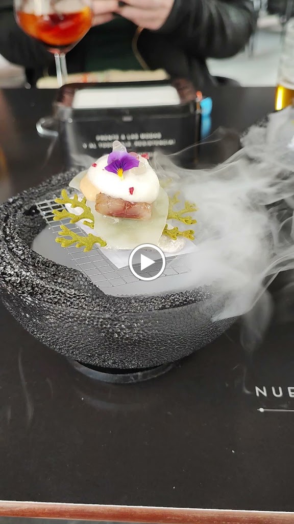 Vinoteca Planta 14 — Videos