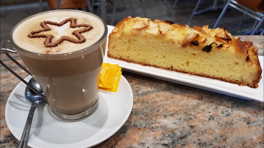 La Xerradeta croissanteria, cafeteria. — Comida y bebida