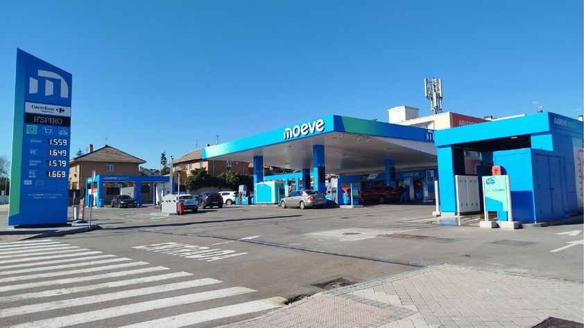 Estacion de servicio Moeve, antes Cepsa