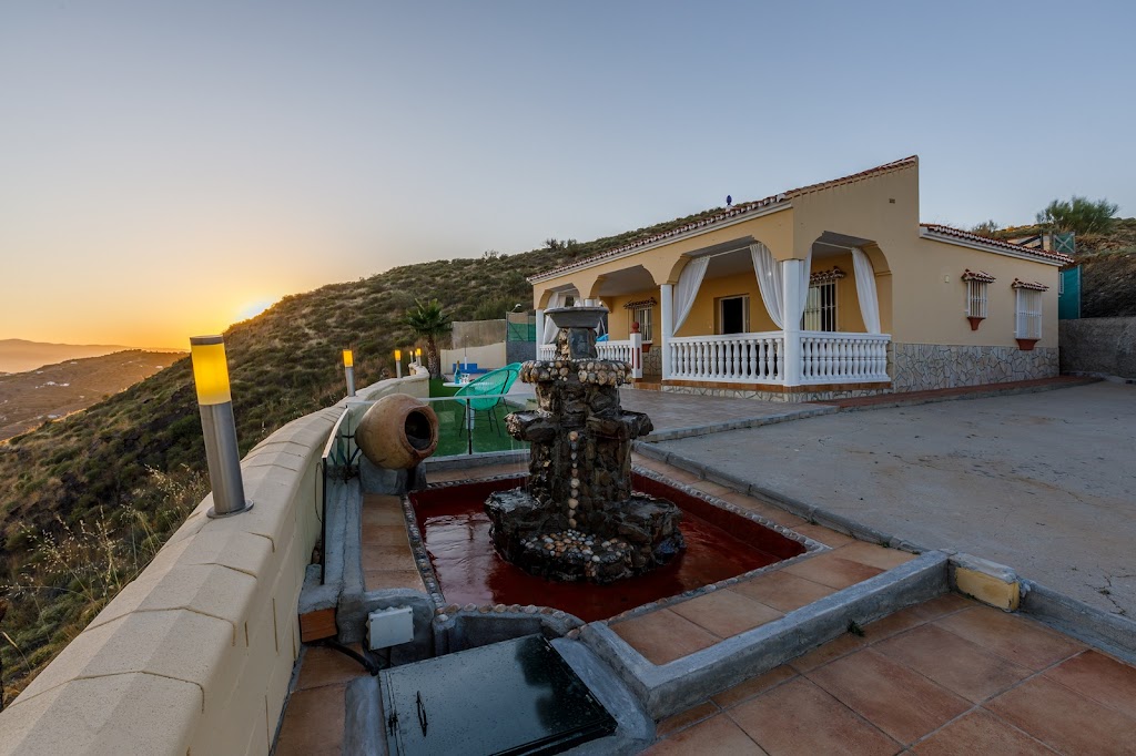 Villa Vista Velez-Malaga by Ruralidays
