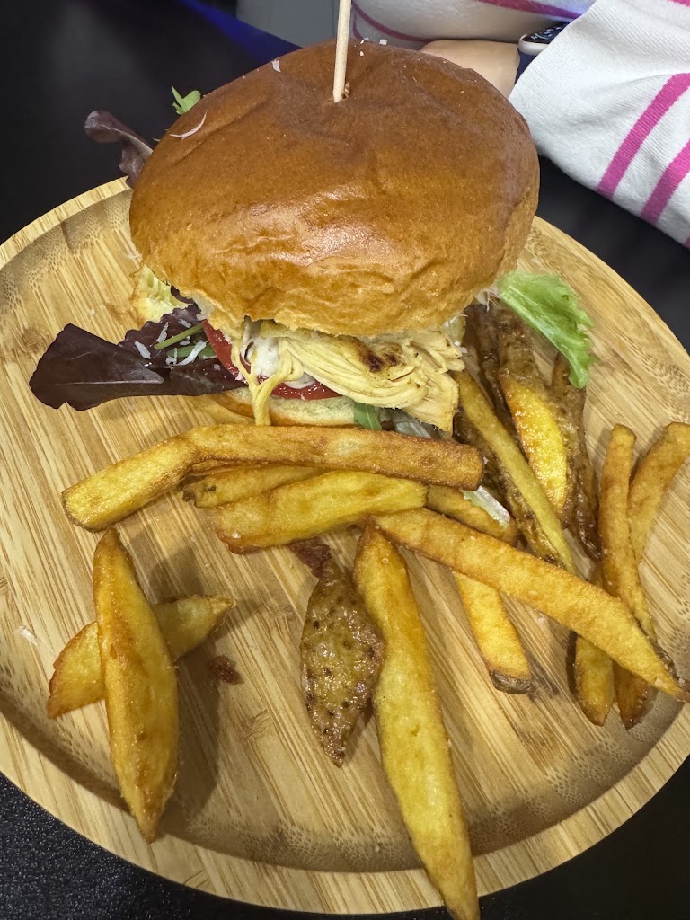 TAVERNA LA MODA — Papas fritas